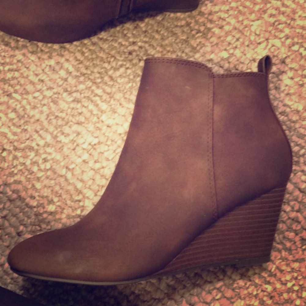 Chocolate wedge booties